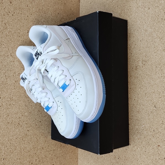 Nike Womens Size Air Force Low LX UV Color Changing Shoes